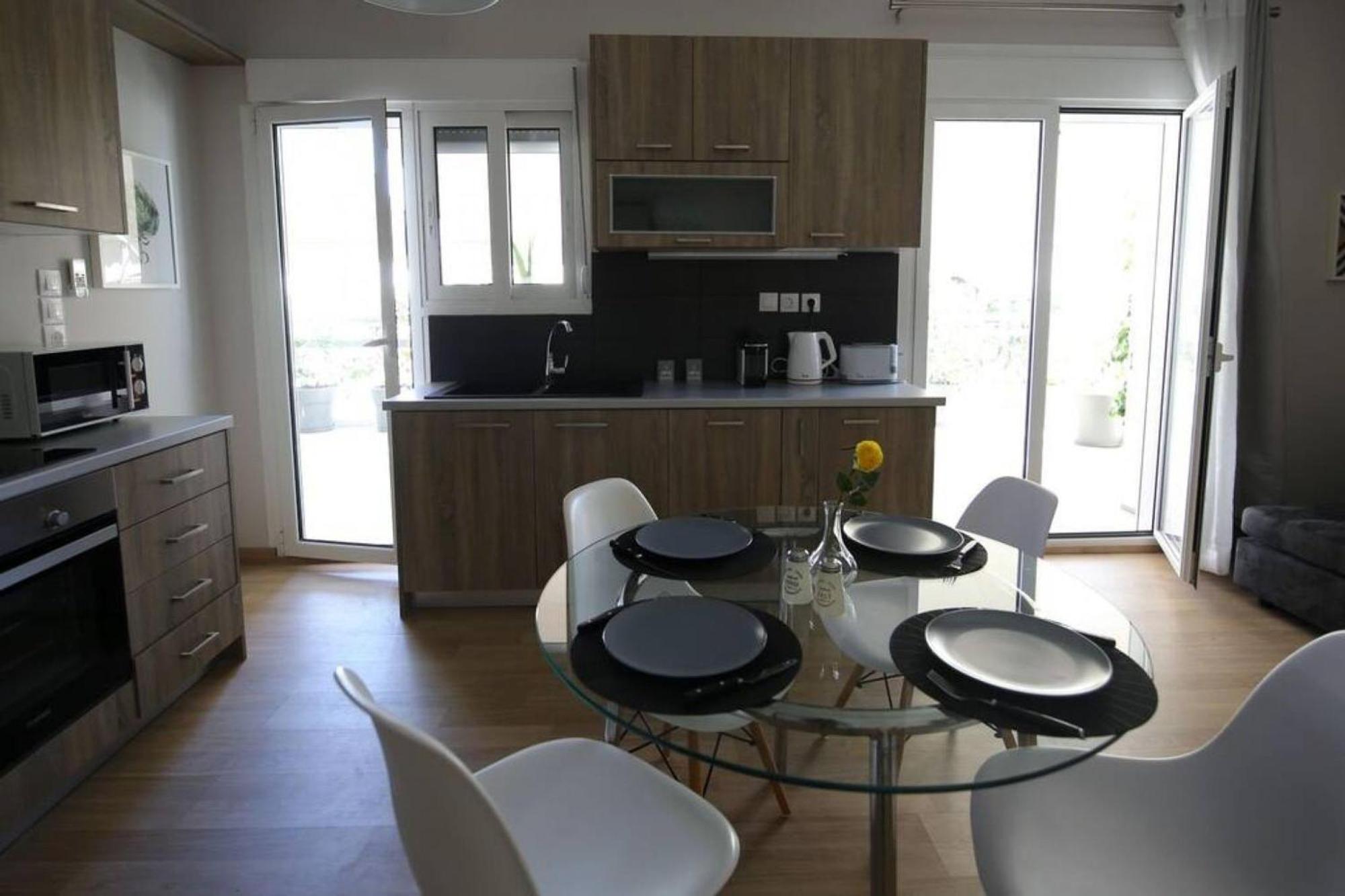 Penthouse Lux Flat With 2 Bd Next To Larissis Apartment Атина Екстериор снимка
